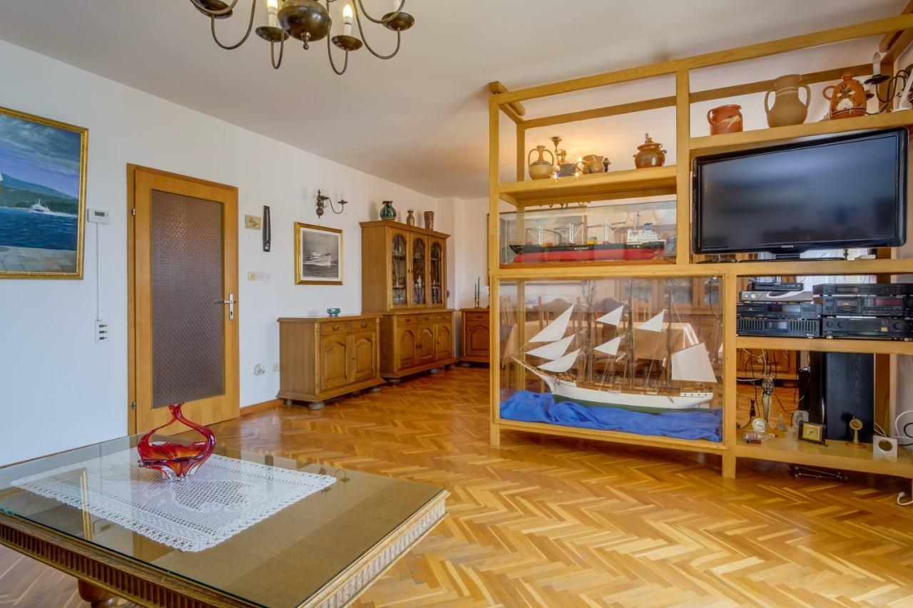 Apartmani Glavan Mali Lošinj Extérieur photo